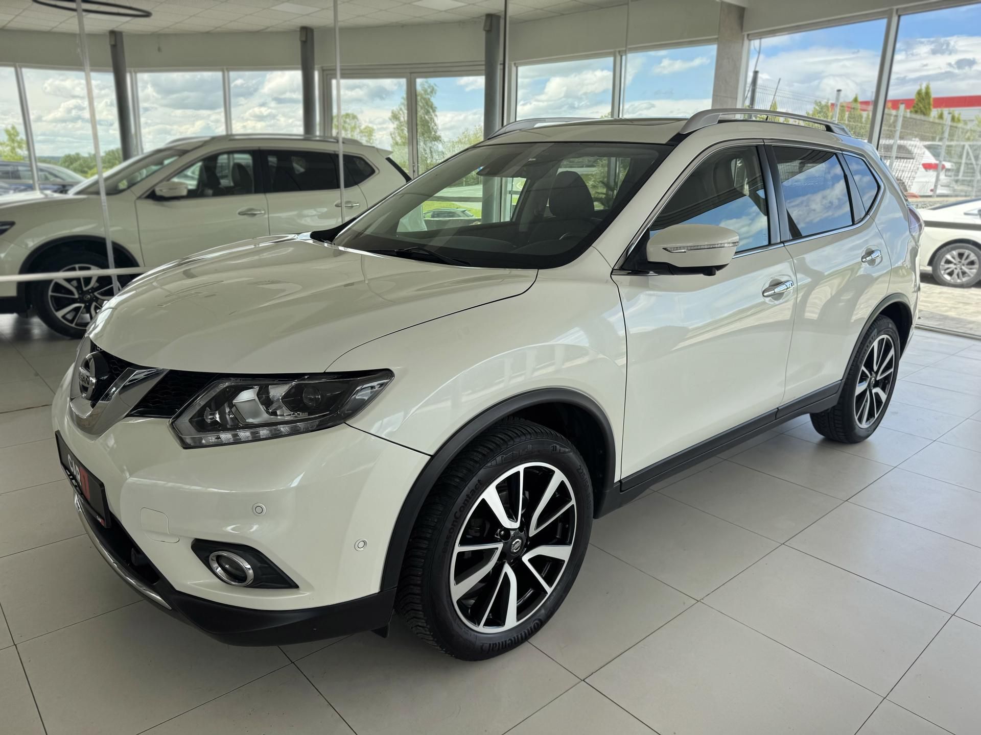 Nissan X-Trail, 1,6dCi 96kW*TEKNA*Max.Výbava - fotka 2