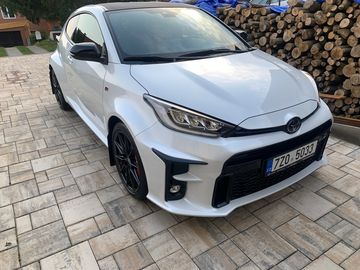 Yaris GR packet sport