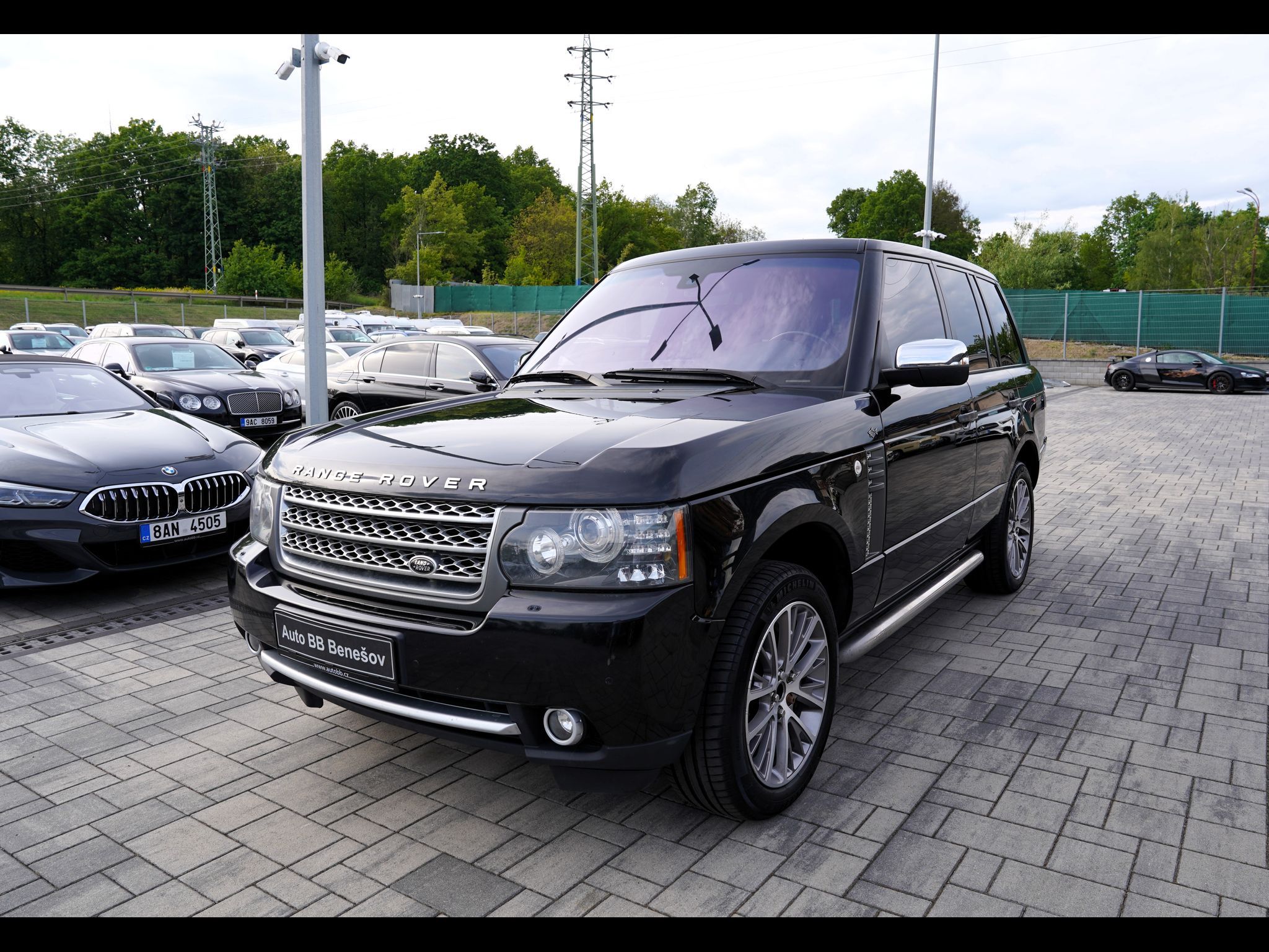 Land Rover Range Rover, 4.4 SDV8 Autobiography/4x4/ČR - fotka 2