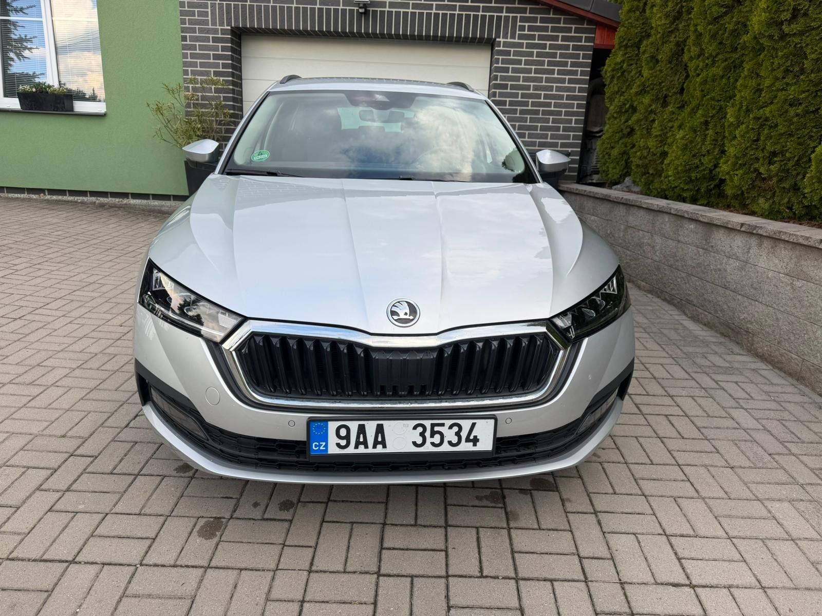 Škoda Octavia, 2,0TDi,ambient+,CZ,M6,1maj,DPH - fotka 3
