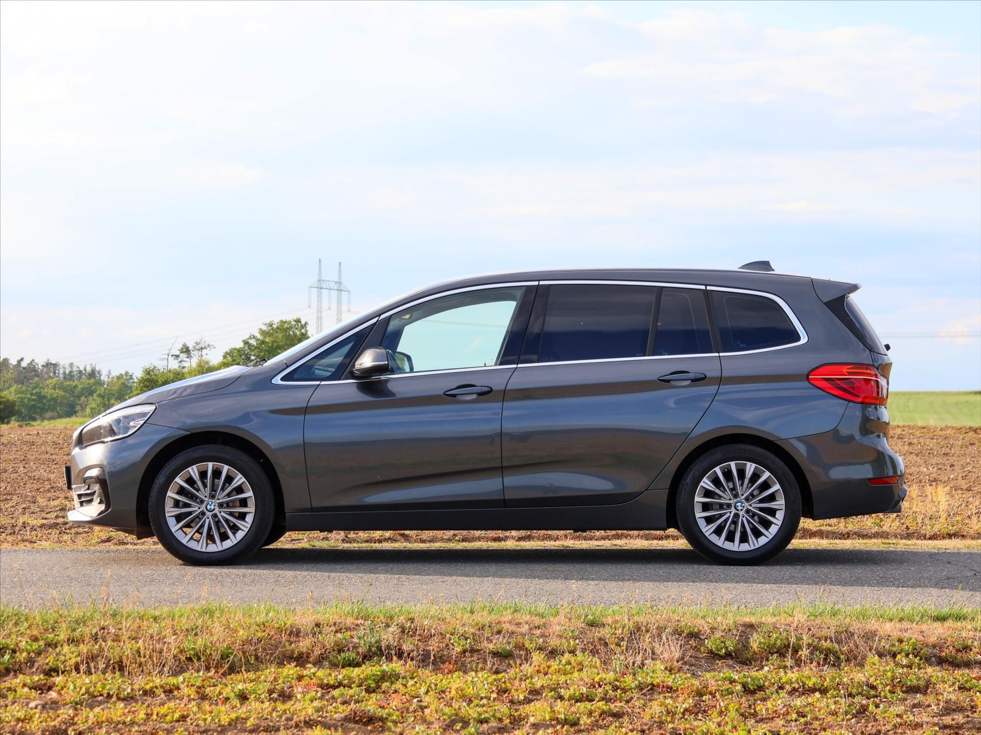 BMW Řada 2, 1,5 216d Automat CZ Kůže LED - fotka 4