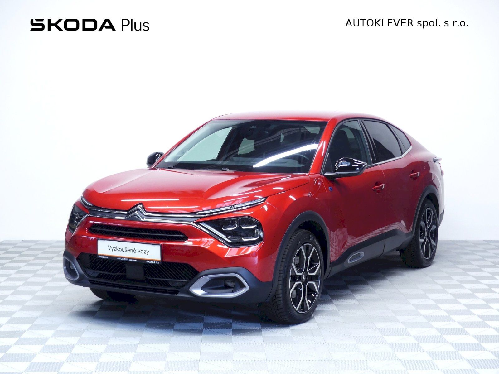 Citroën C4, Shine ë-C4 X 100kW