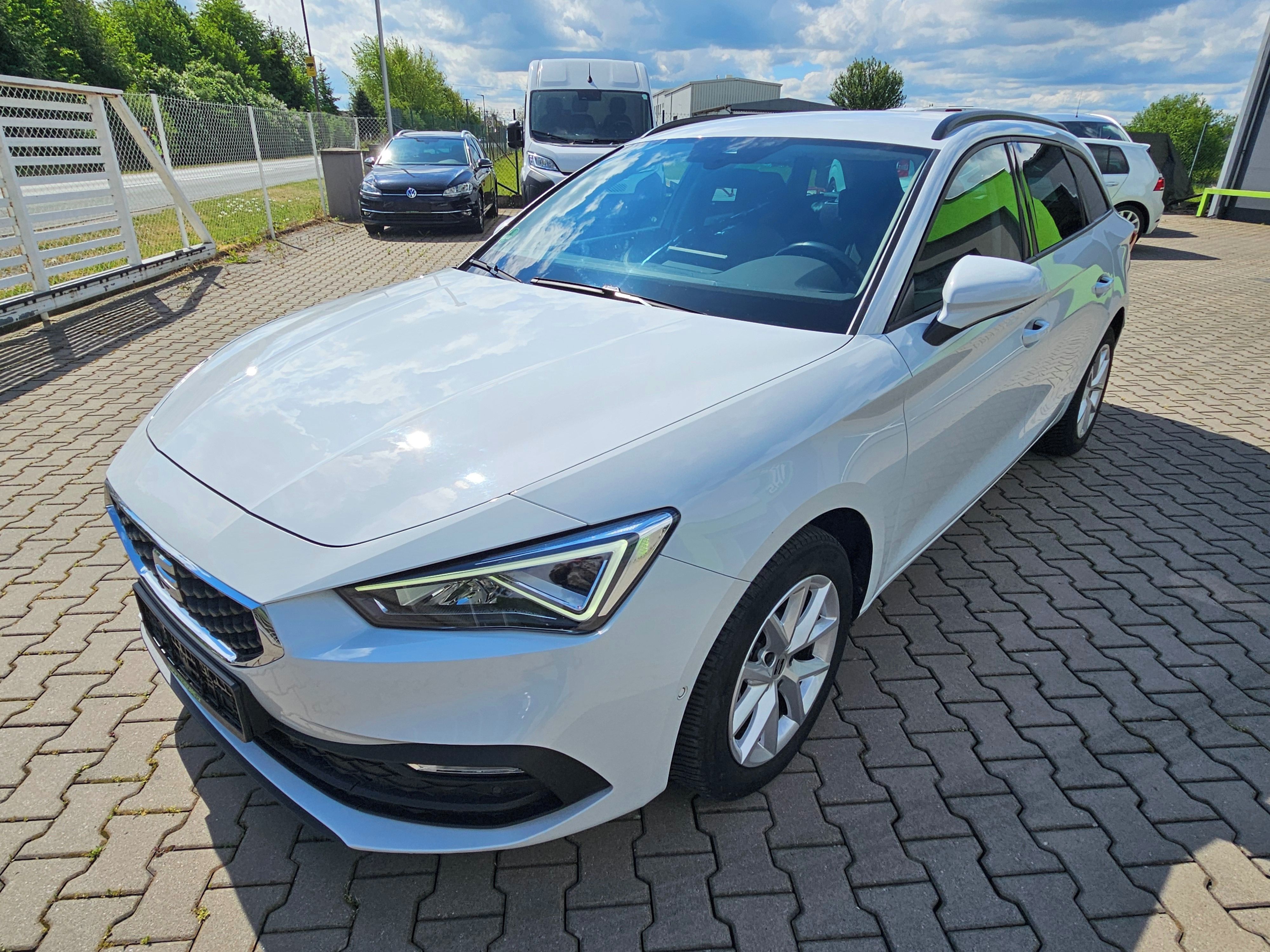 Seat Leon, 1.5 TSi DSG STYLE - fotka 6