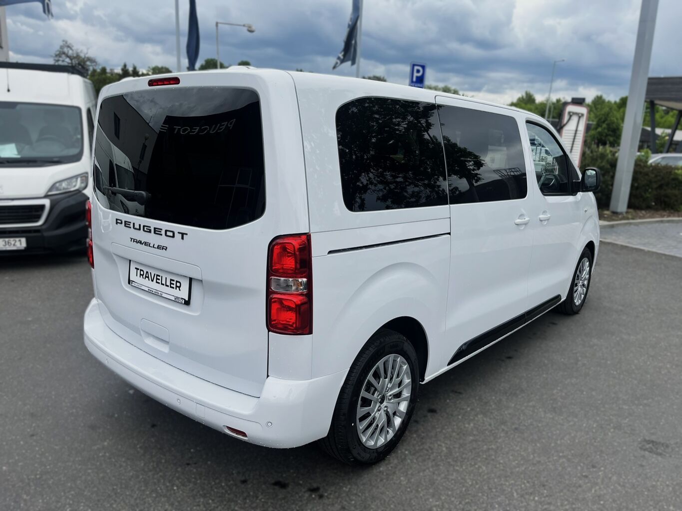 Peugeot Traveller, Active L2 2.2 BlueHDi 150k MAN - fotka 6
