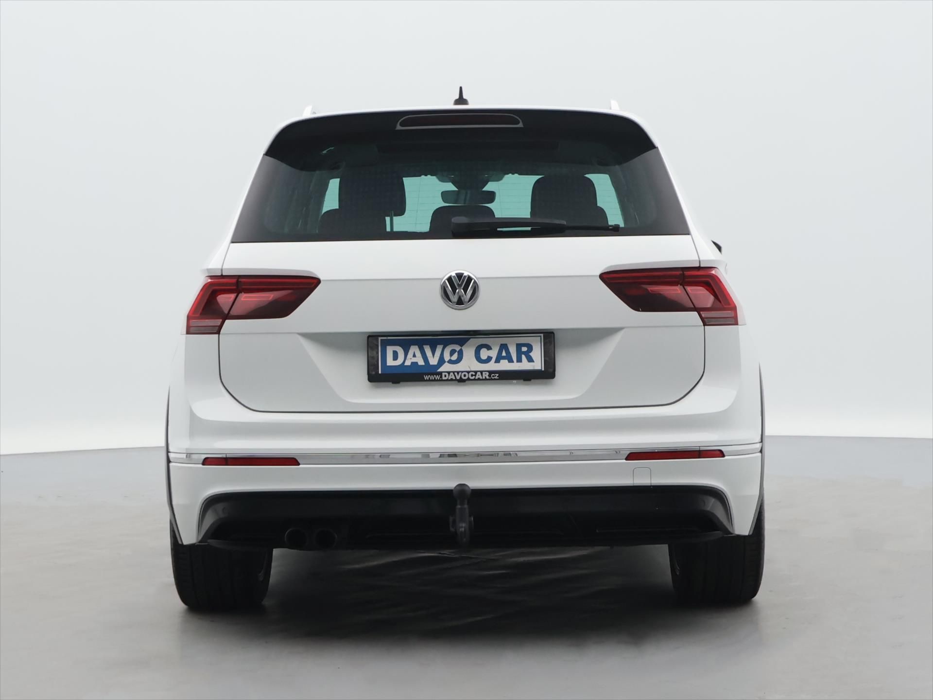Volkswagen Tiguan, 1,4 TSI DSG R-line matrix virt - fotka 6