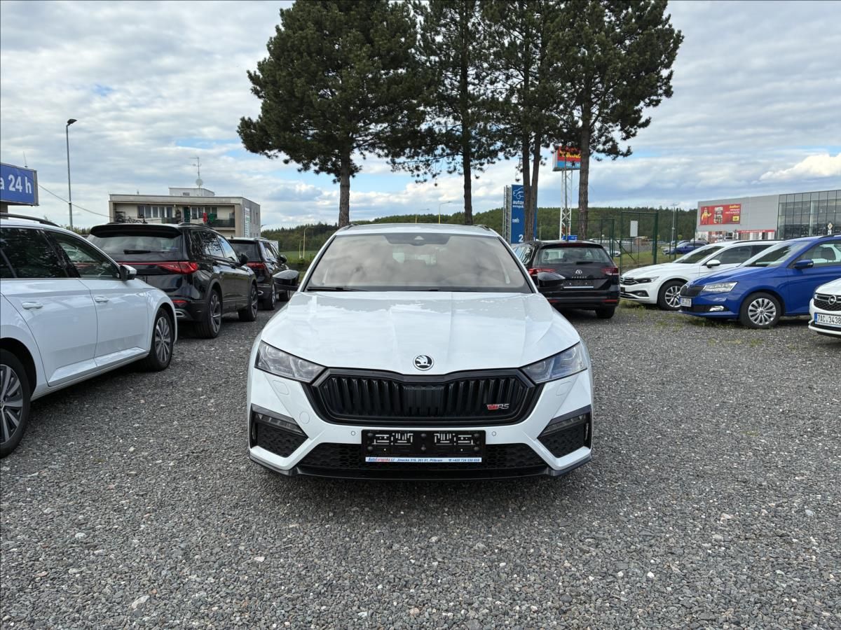Škoda Octavia, 2,0 KŮŽE,HEAD-UP,EL.KUFR - fotka 4