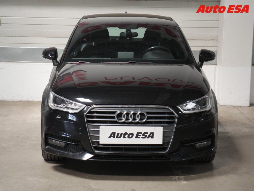 Audi A1, 1.4 Tsi,AT,bixen,AC - fotka 2