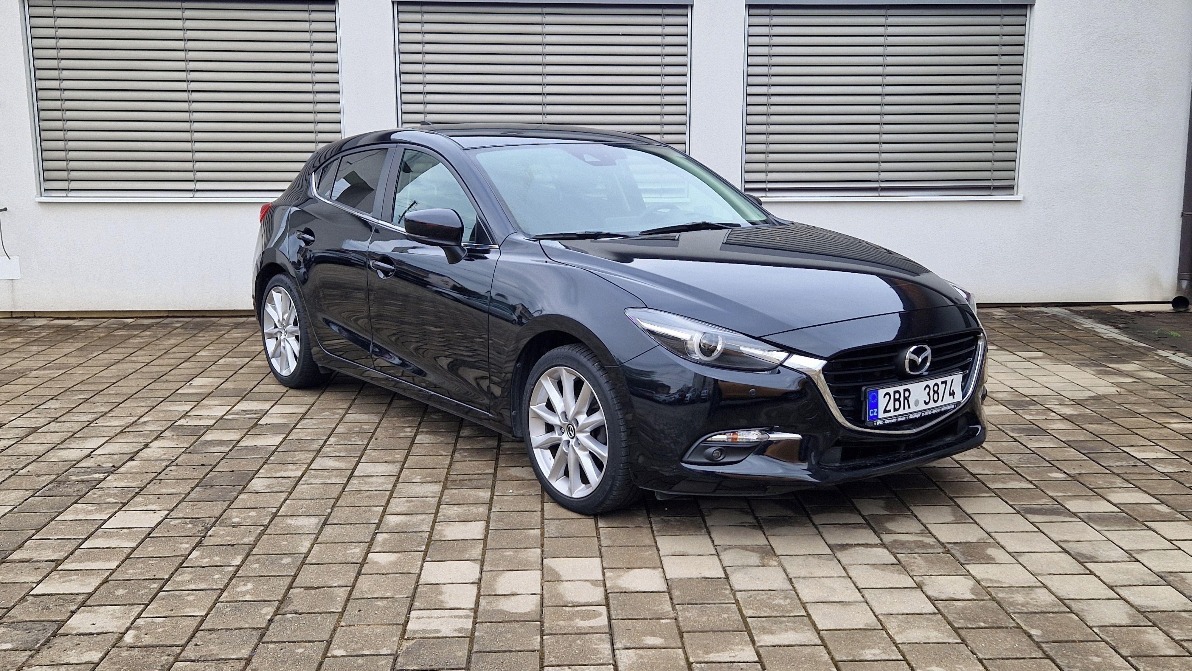 Mazda 3, 2.0 Skyactiv, 88 kW - fotka 3
