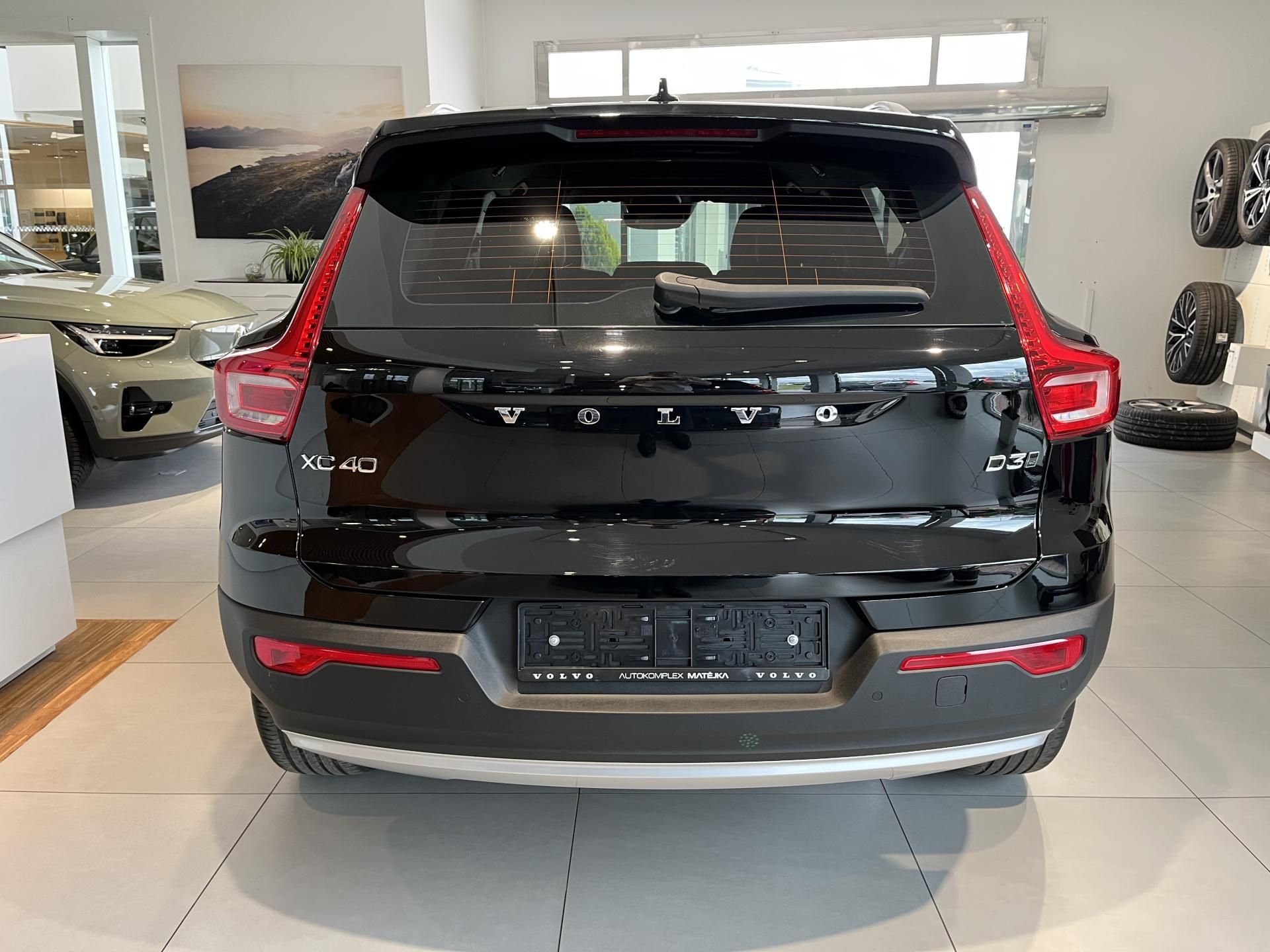 Volvo XC40, D3 AWD MOMENTUM - fotka 6