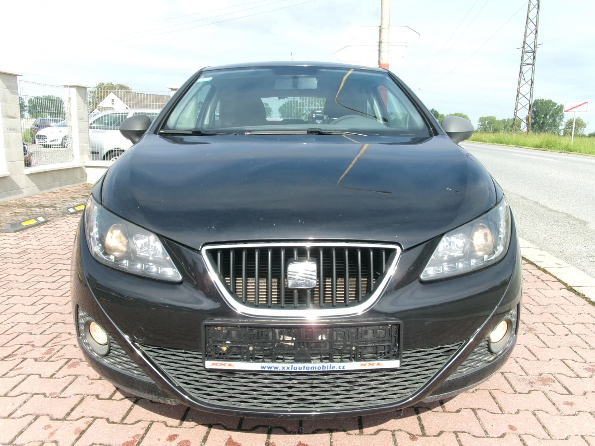 Seat Ibiza, 1,6TDI KLIMA BT USB TEMP - fotka 3
