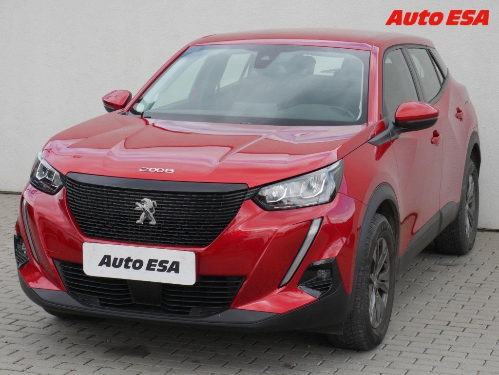 Peugeot 2008, 1.2PT - fotka 3
