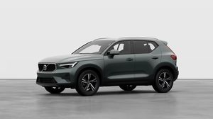 Volvo XC40, B3 2.0L 163 HP AT7 FWD CORE
