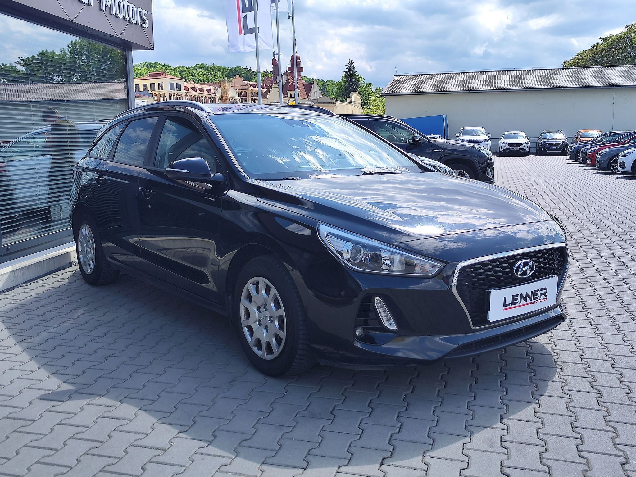 Hyundai i30, 1.4 T-GDi/103kW Trikolor Komf. - fotka 3
