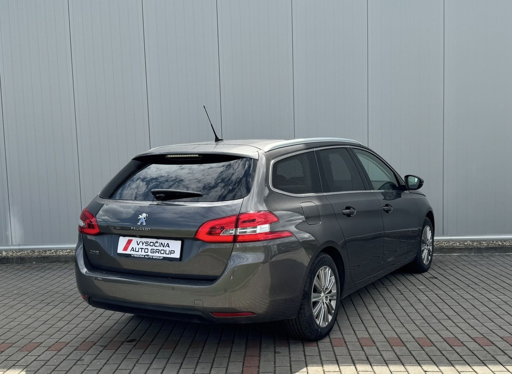 Peugeot 308, 1.5 BHDi 96kW ALLURE 8A/T LED - fotka 4
