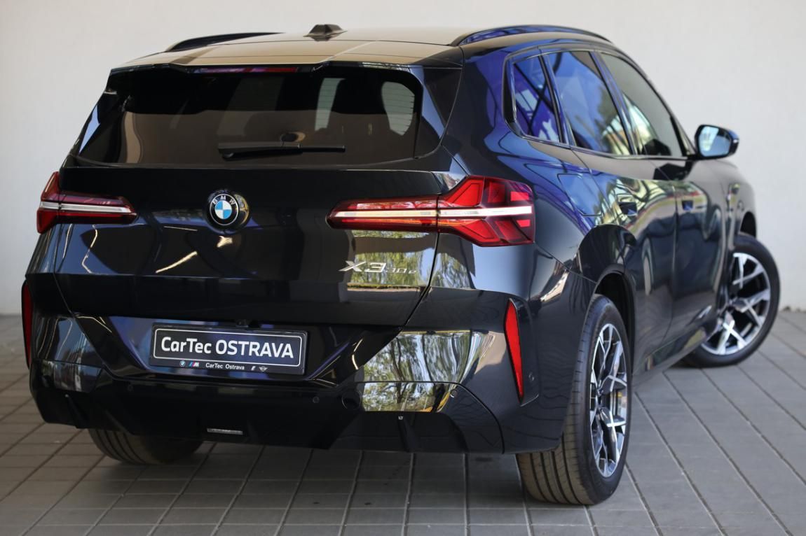 BMW X3, 30e xDrive - fotka 3