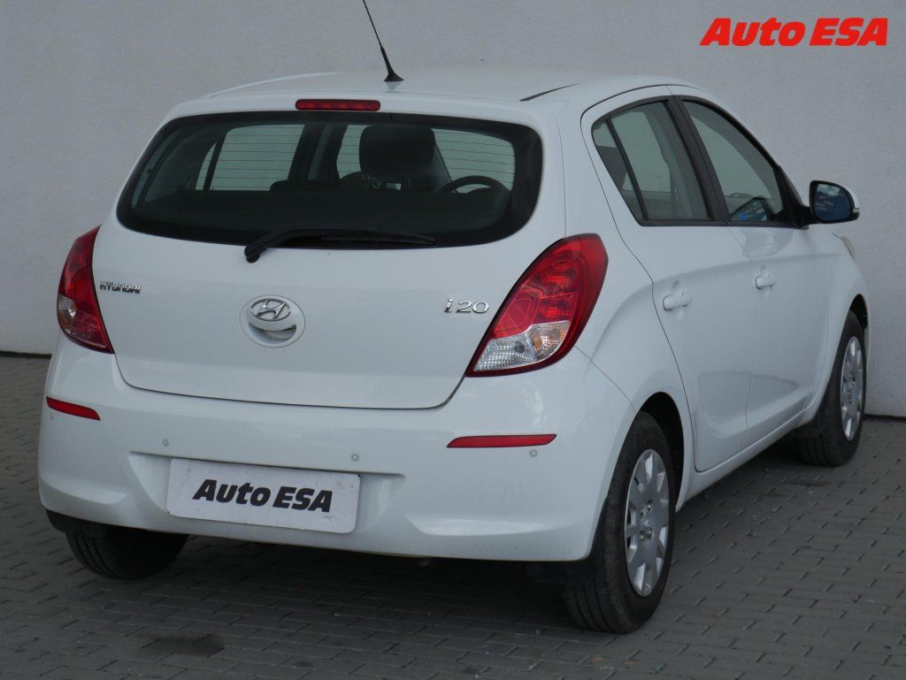 Hyundai i20, 1.2i - fotka 4