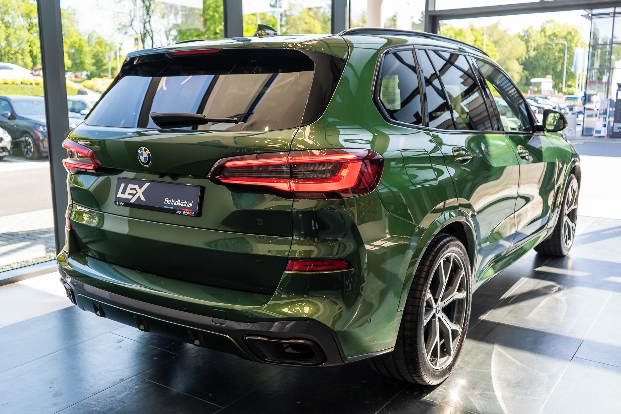 BMW X5, xDrive40i - fotka 4