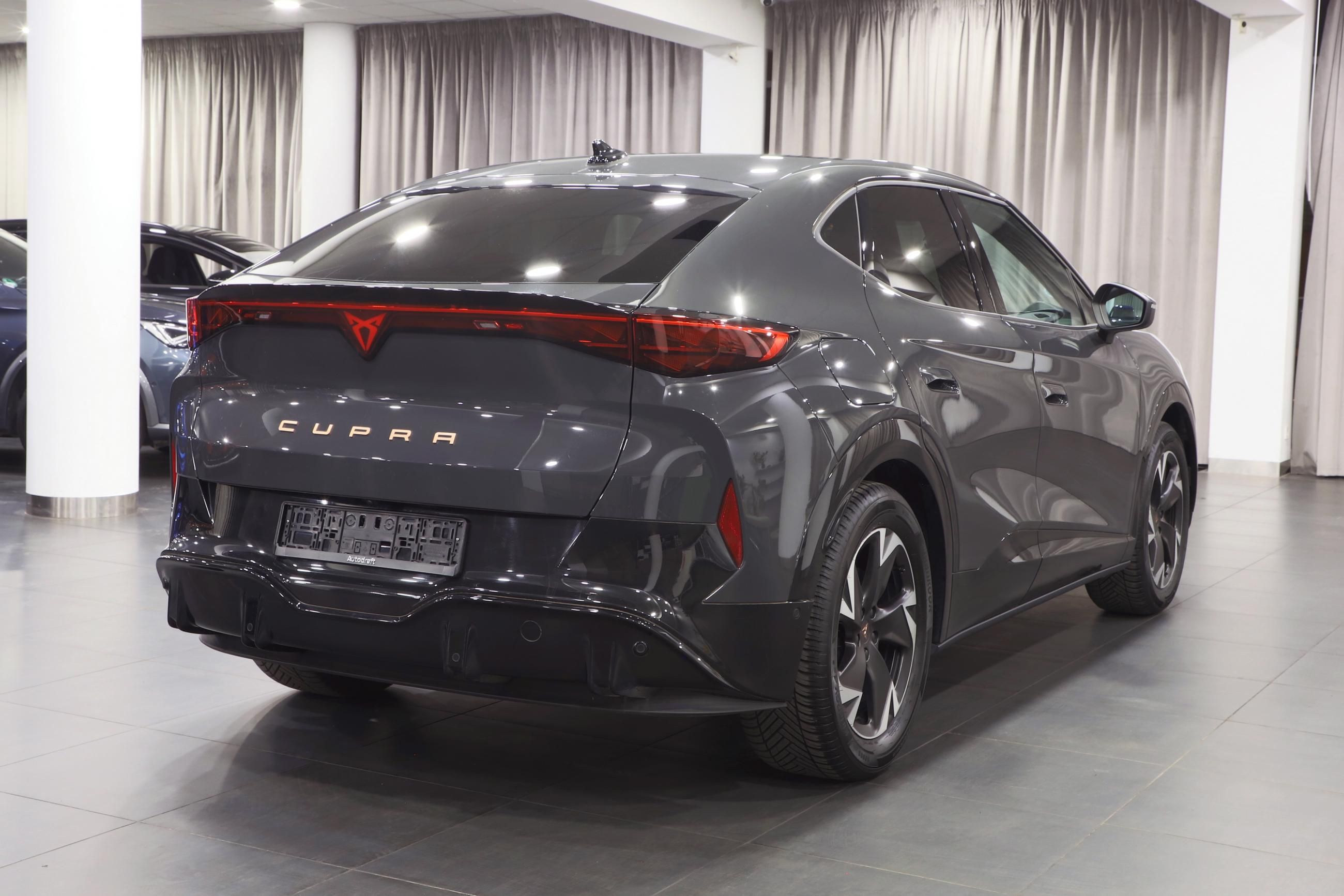 Cupra Tavascan, Tavascan Endurance 210kW - fotka 4