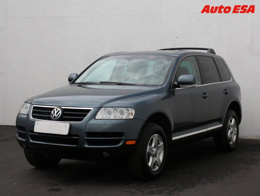 Volkswagen Touareg, 3.0 TDi 4x4,ČR,Highline - fotka 3