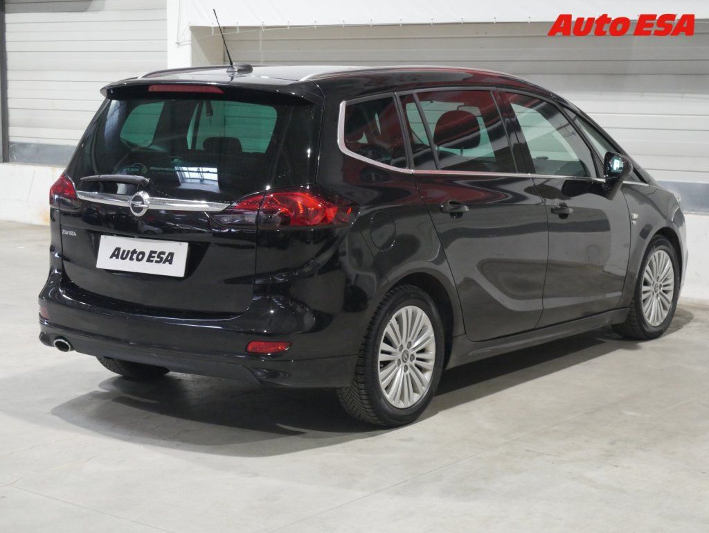 Opel Zafira, 2.0 Tourer,Automat - fotka 6