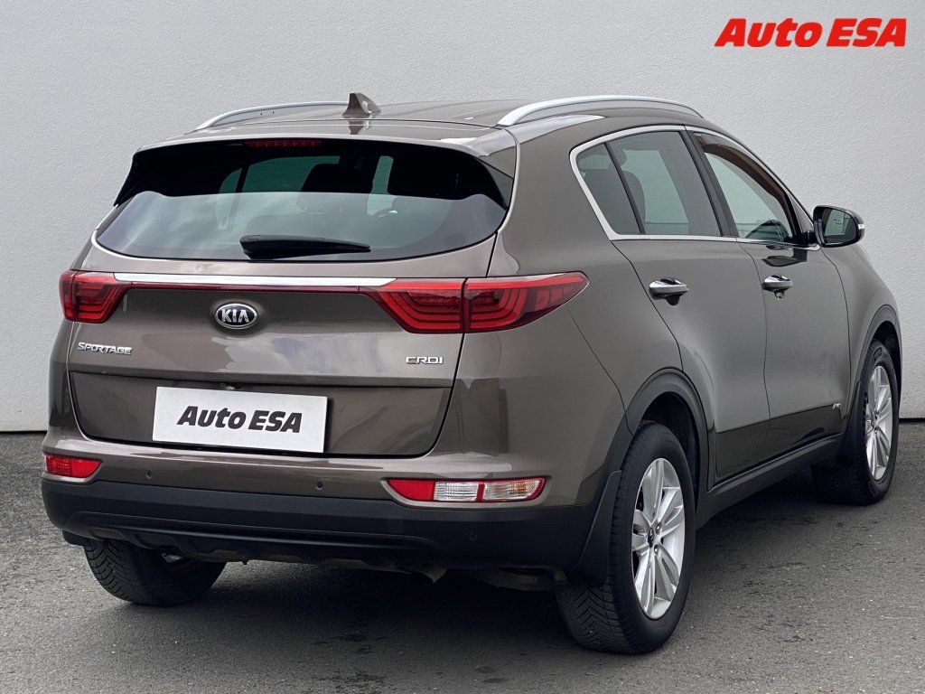 Kia Sportage, 2.0 CRDi 4x4,Navi - fotka 4