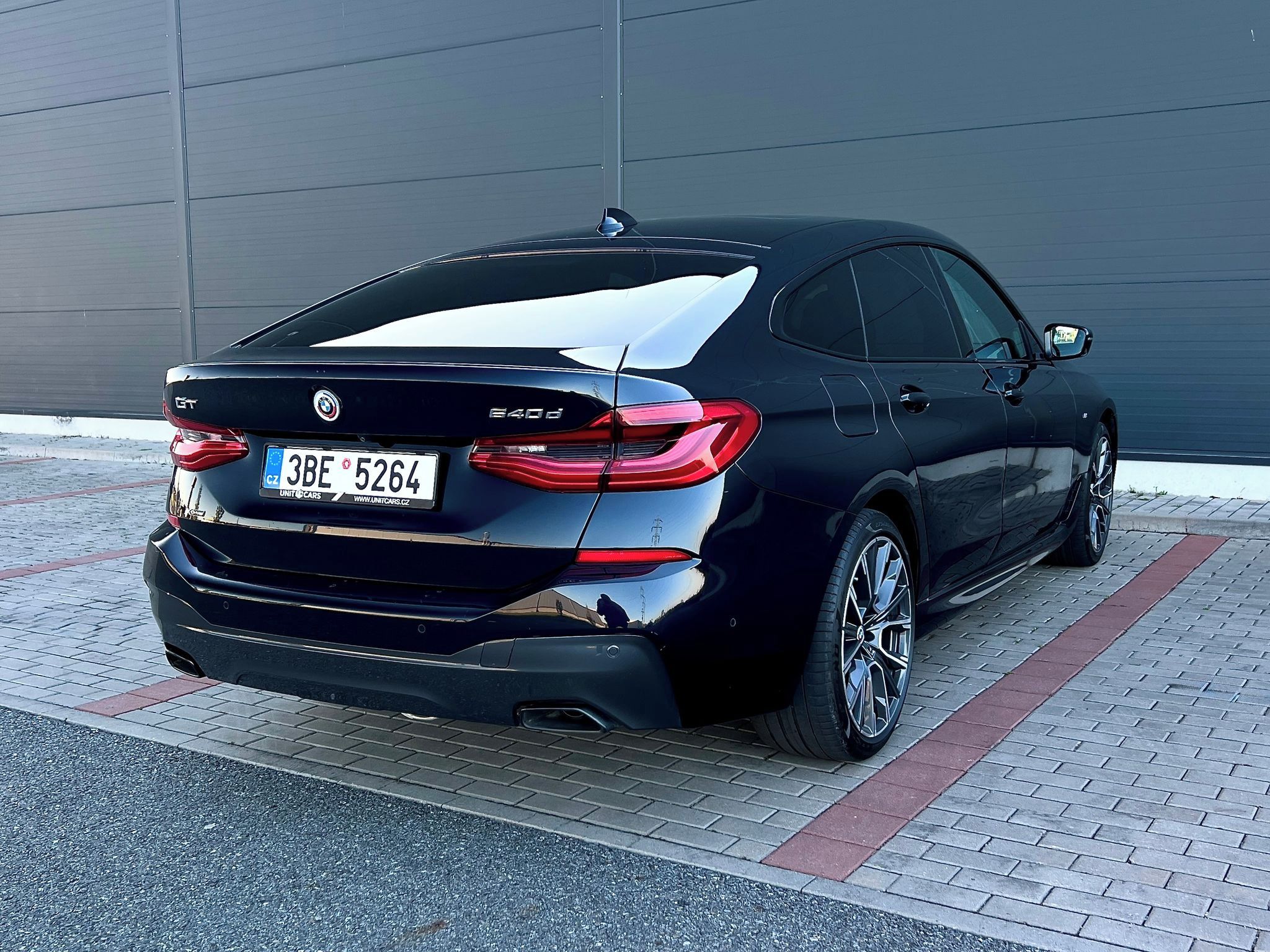 BMW Řada 6, 640d xDrive GT-M-PACKET - fotka 4
