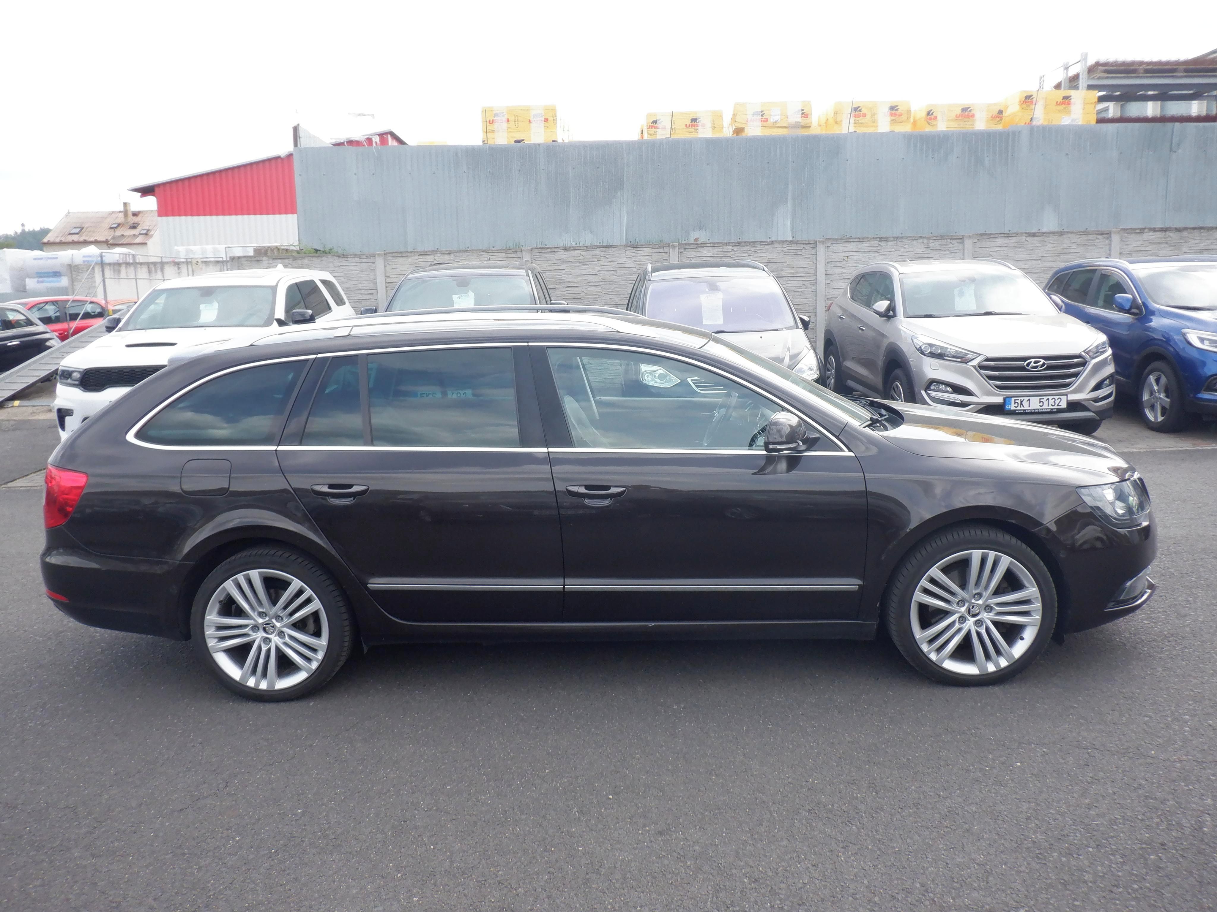 Škoda Superb, 2.0 TDI Elegance 4x4 DSG,ČR - fotka 4