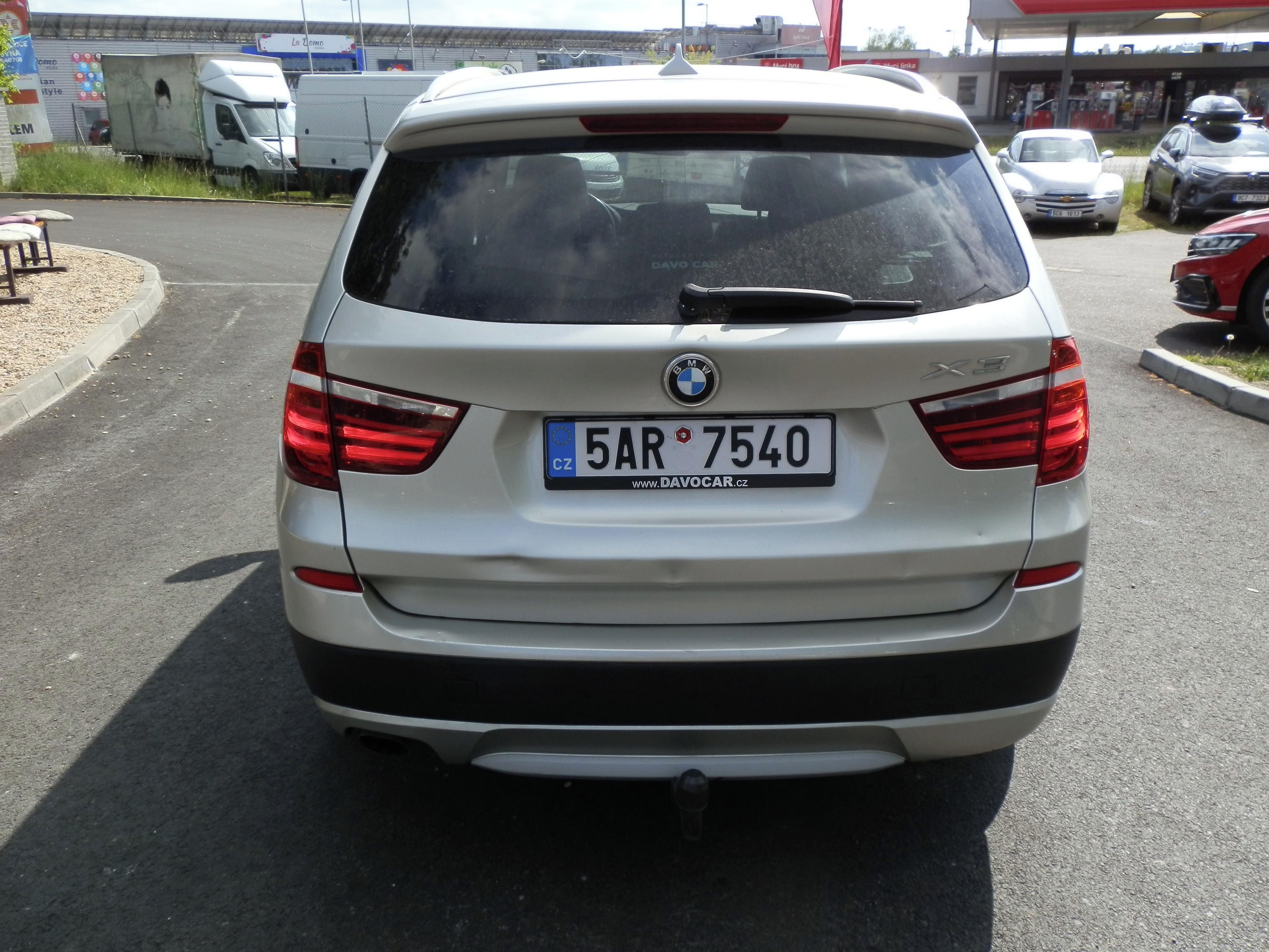 BMW X3, XDRIVE 20D - fotka 6