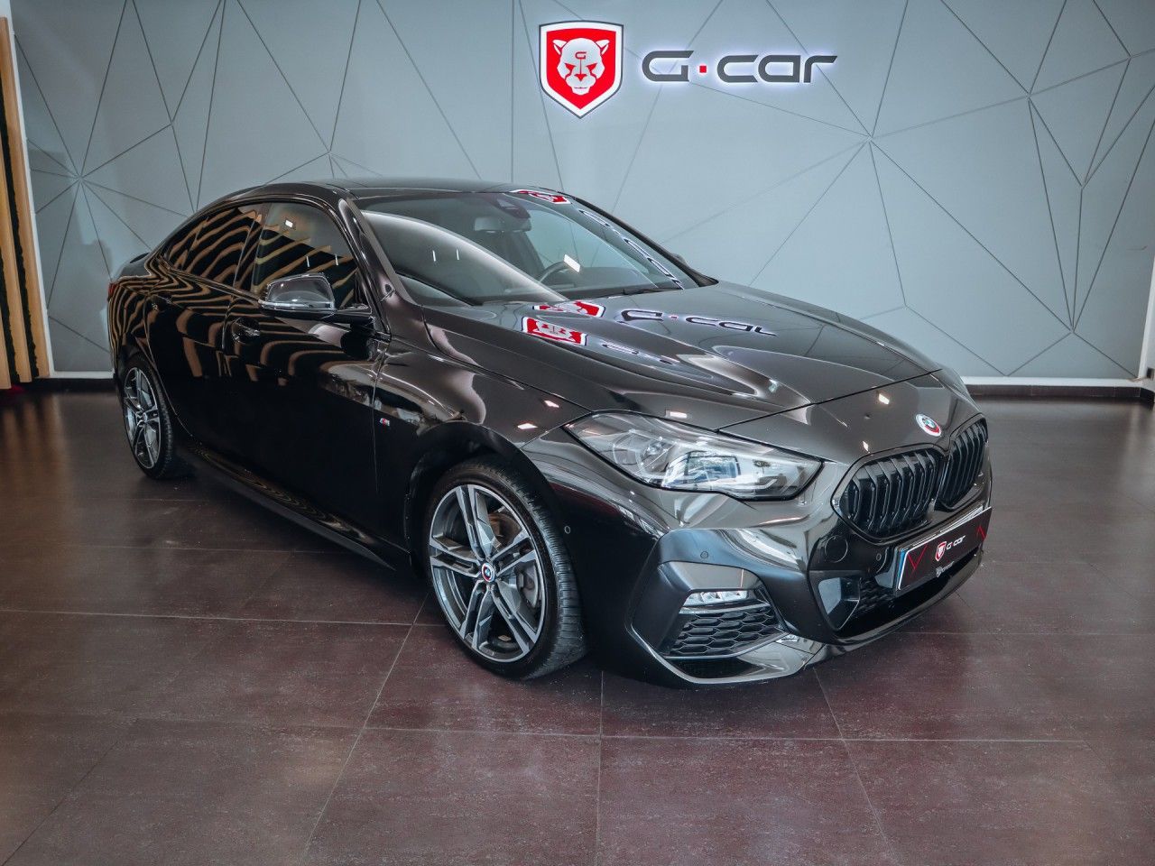 BMW Řada 2, 218i M-Sport AT - fotka 2