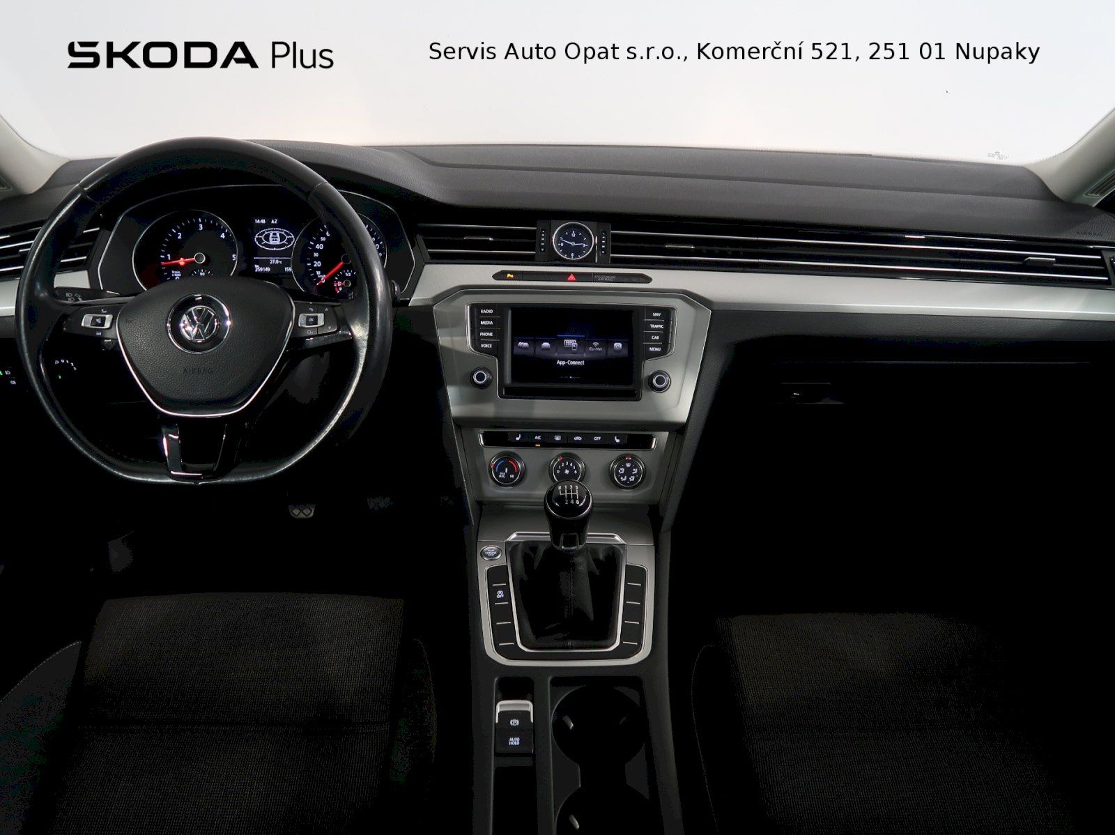 Volkswagen Passat, COMFORTLINE 1.6TDI 88KW - fotka 5