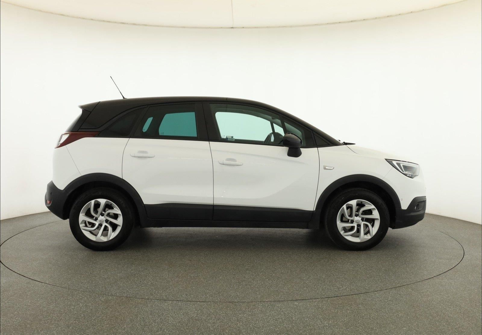 Opel Crossland, 1.2 Turbo, Automat, Serv.kniha - fotka 6