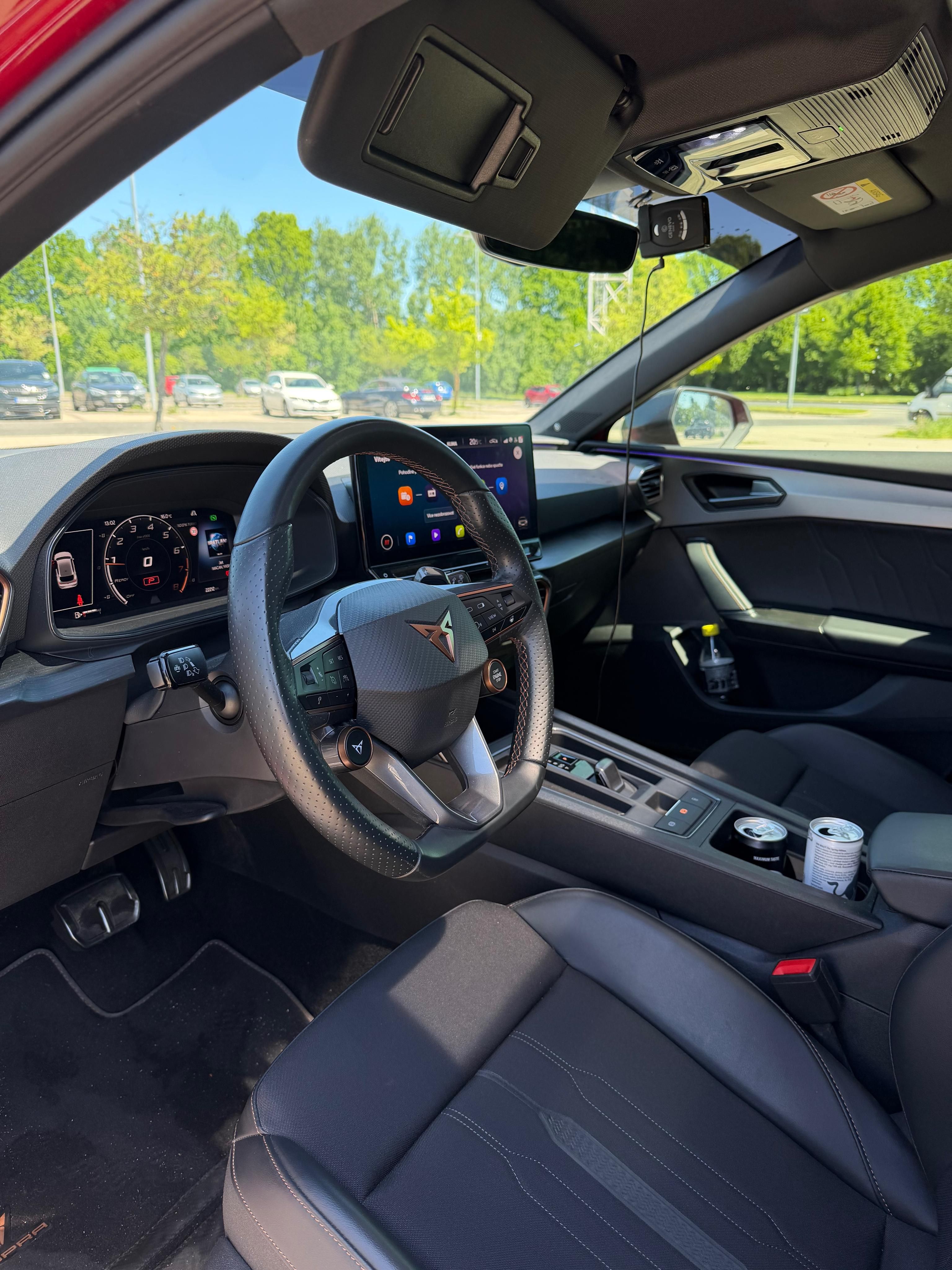 Cupra Leon, VZ 245k 2.0TSI 180KW CZ výbava - fotka 6