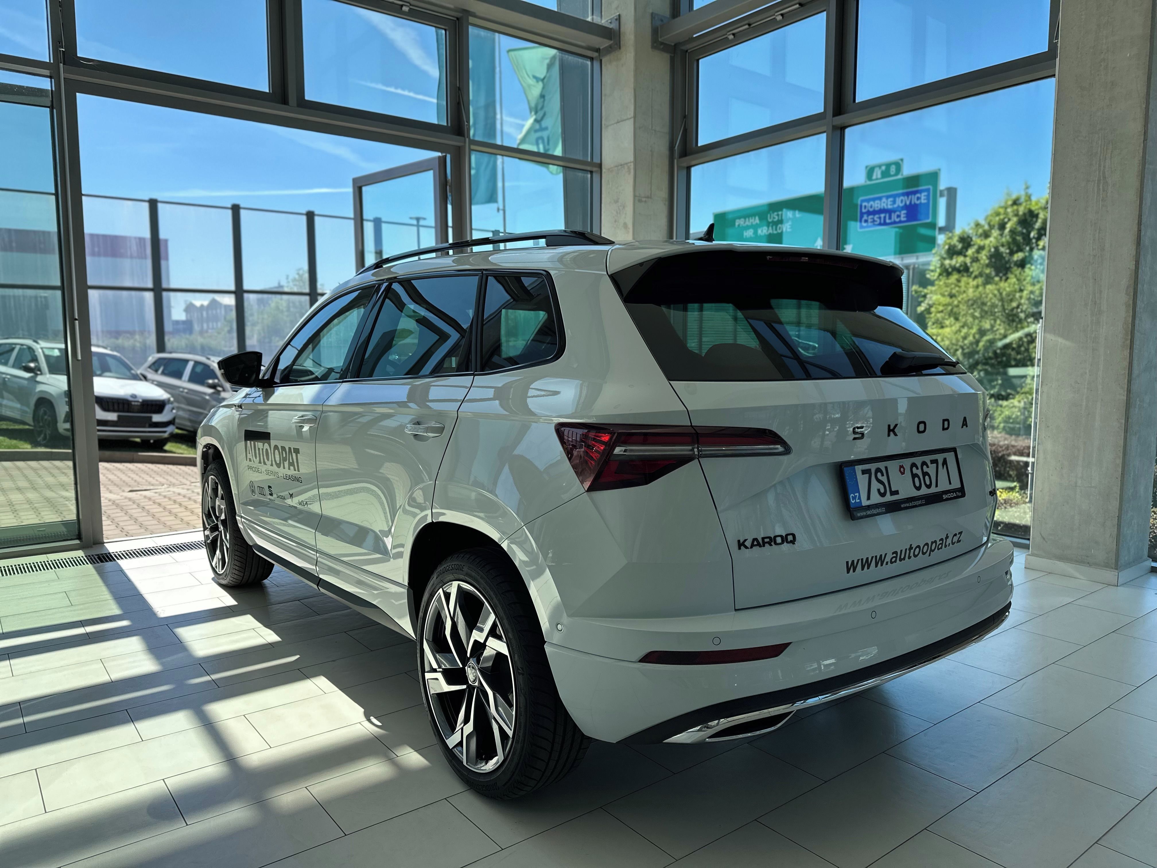 Škoda Karoq, Sportline 2,0 TDI 110 kW 4x4 - fotka 5