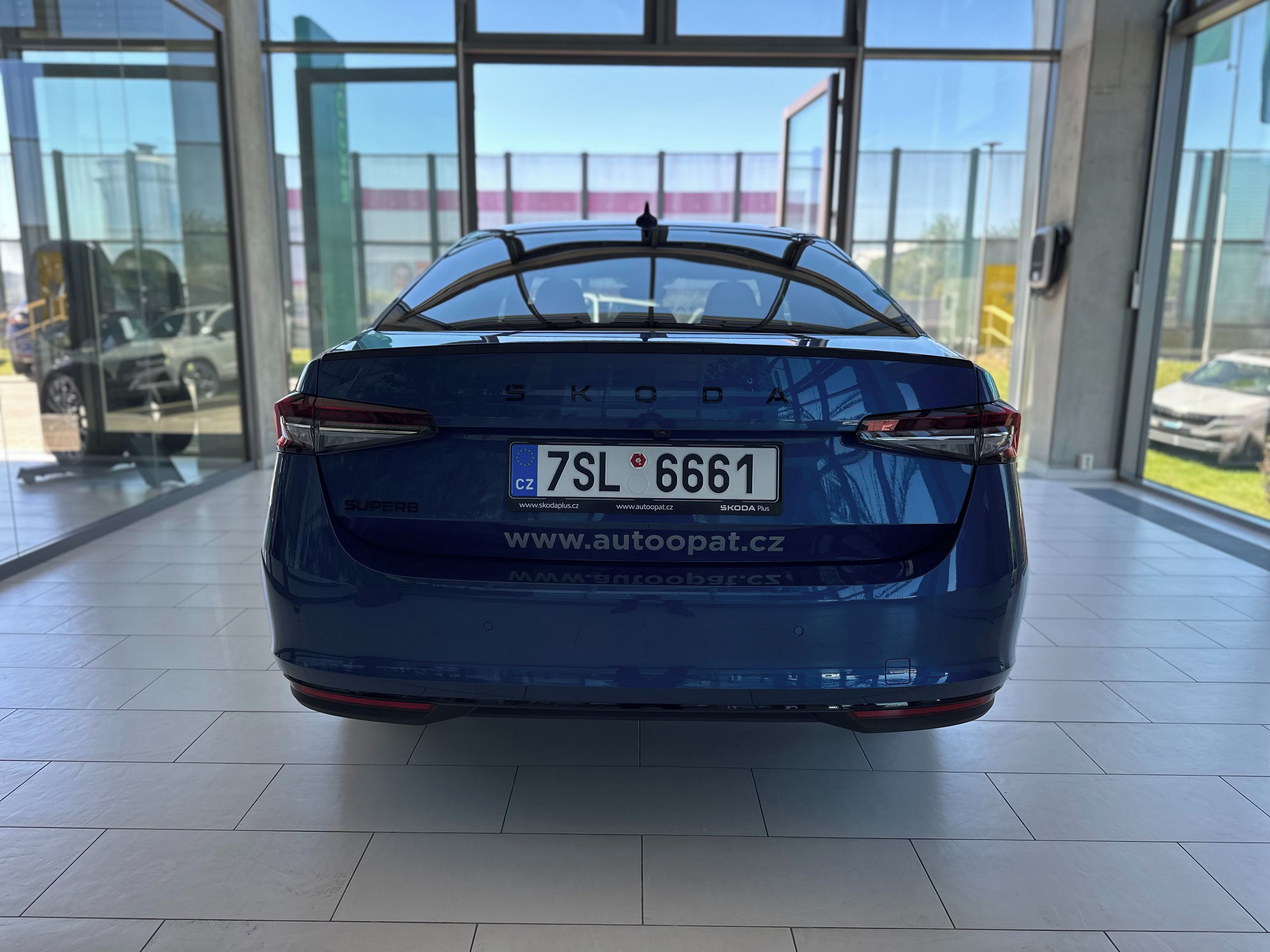 Škoda Superb, Sportline 2,0 TDI 110 kW - fotka 5