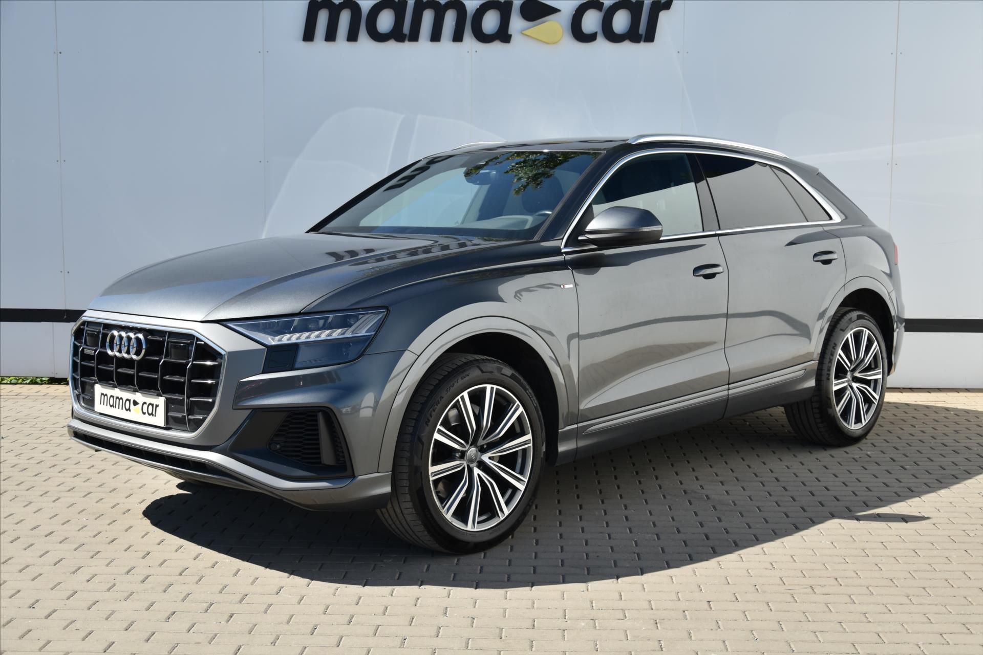 Audi Q8, 50TDI QUATTRO S-LINE ČR - fotka 3