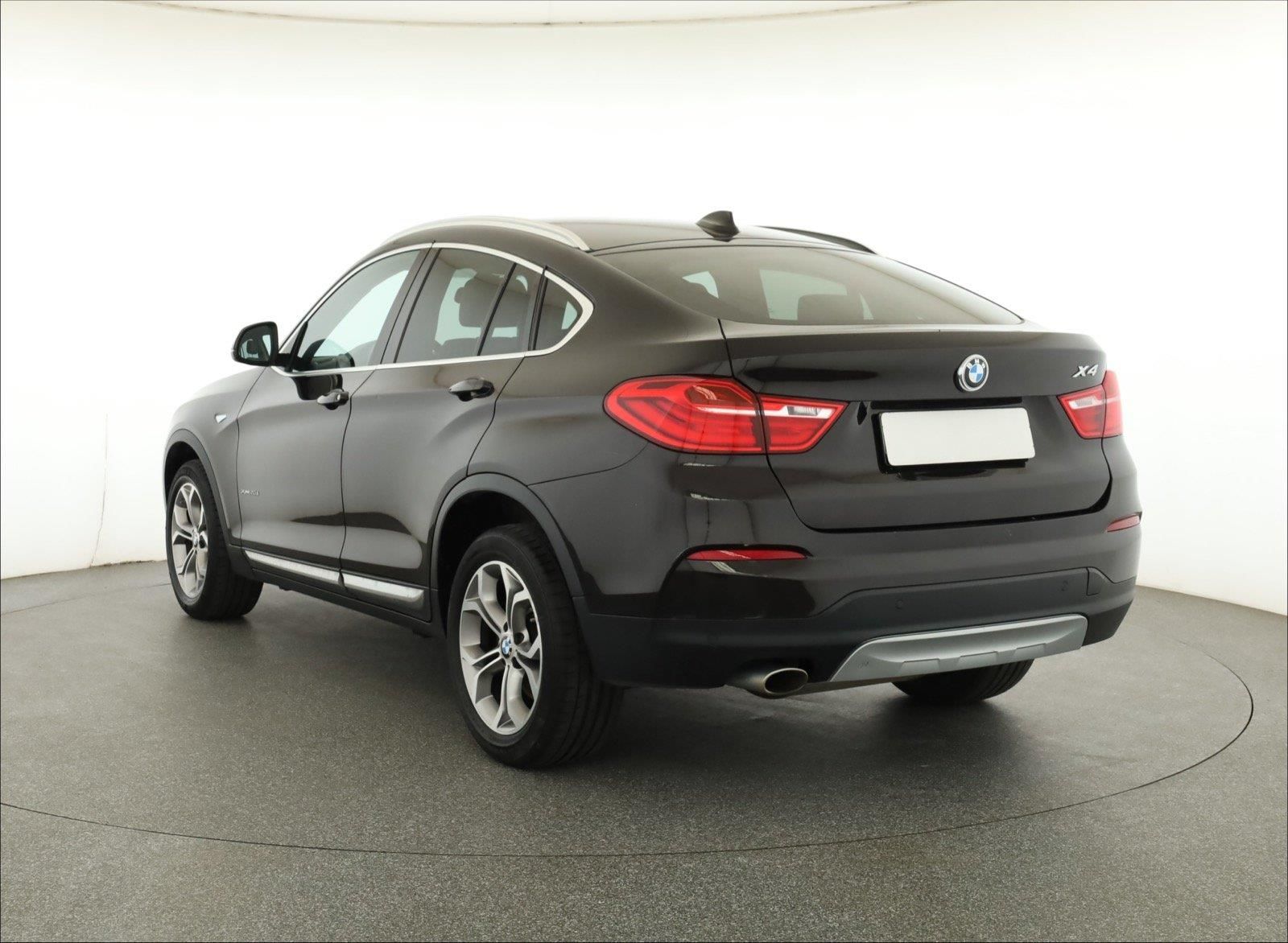 BMW X4, xDrive20d, 4X4, Automat - fotka 4