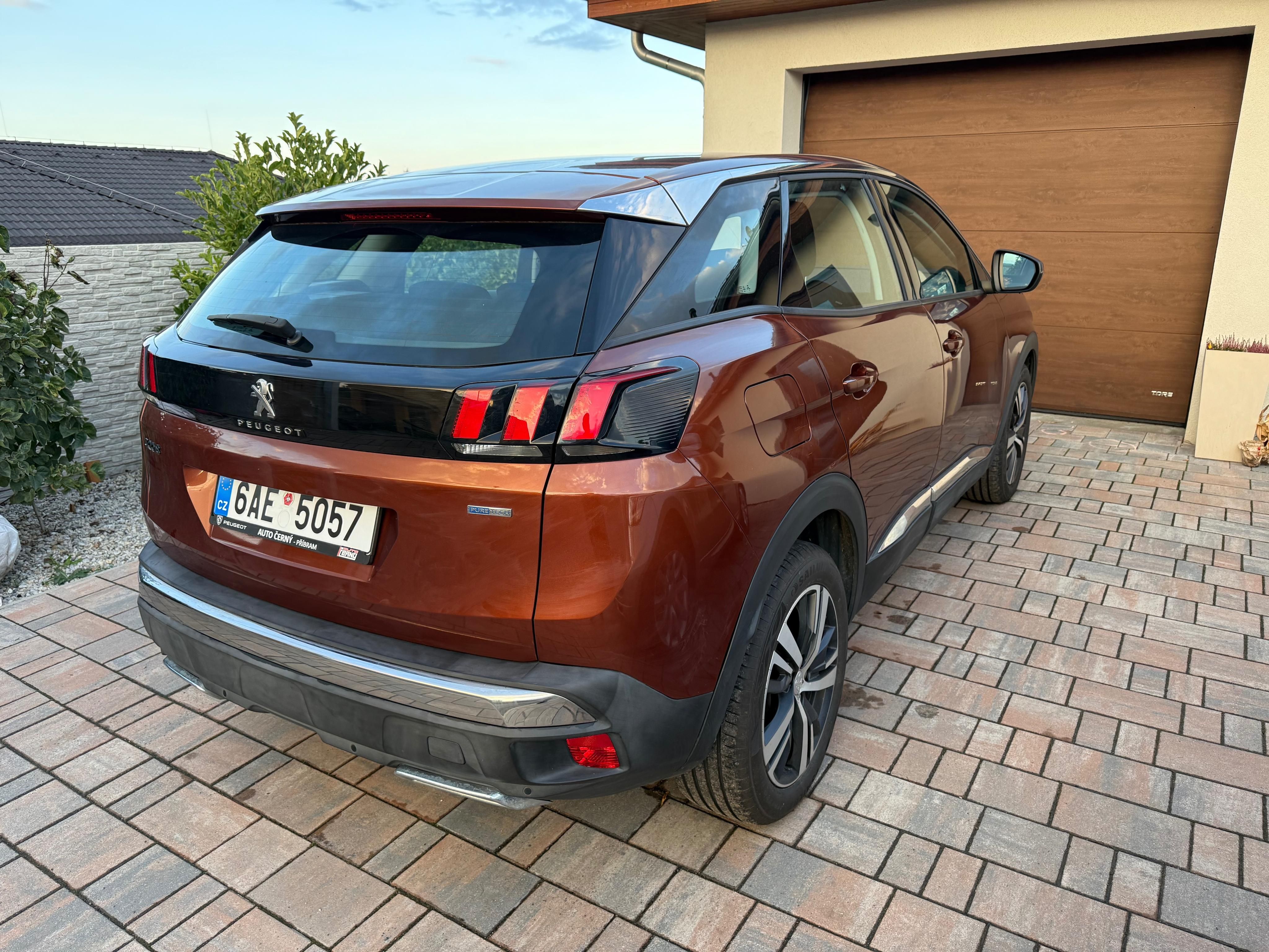 Peugeot 3008, 1.2 - fotka 3