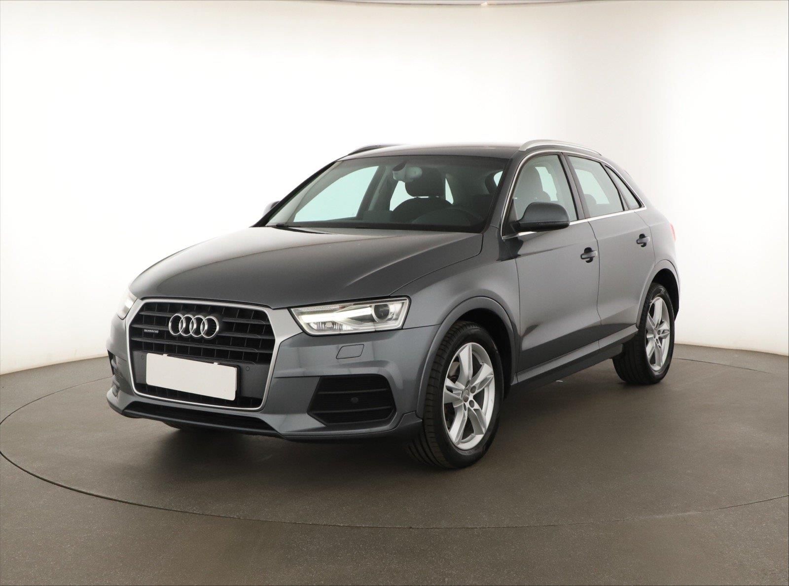 Audi Q3, 2.0 TDI, Automatická klima - fotka 2