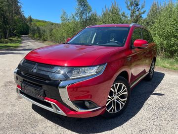 Phev 2,4 TOP, servis, tažné