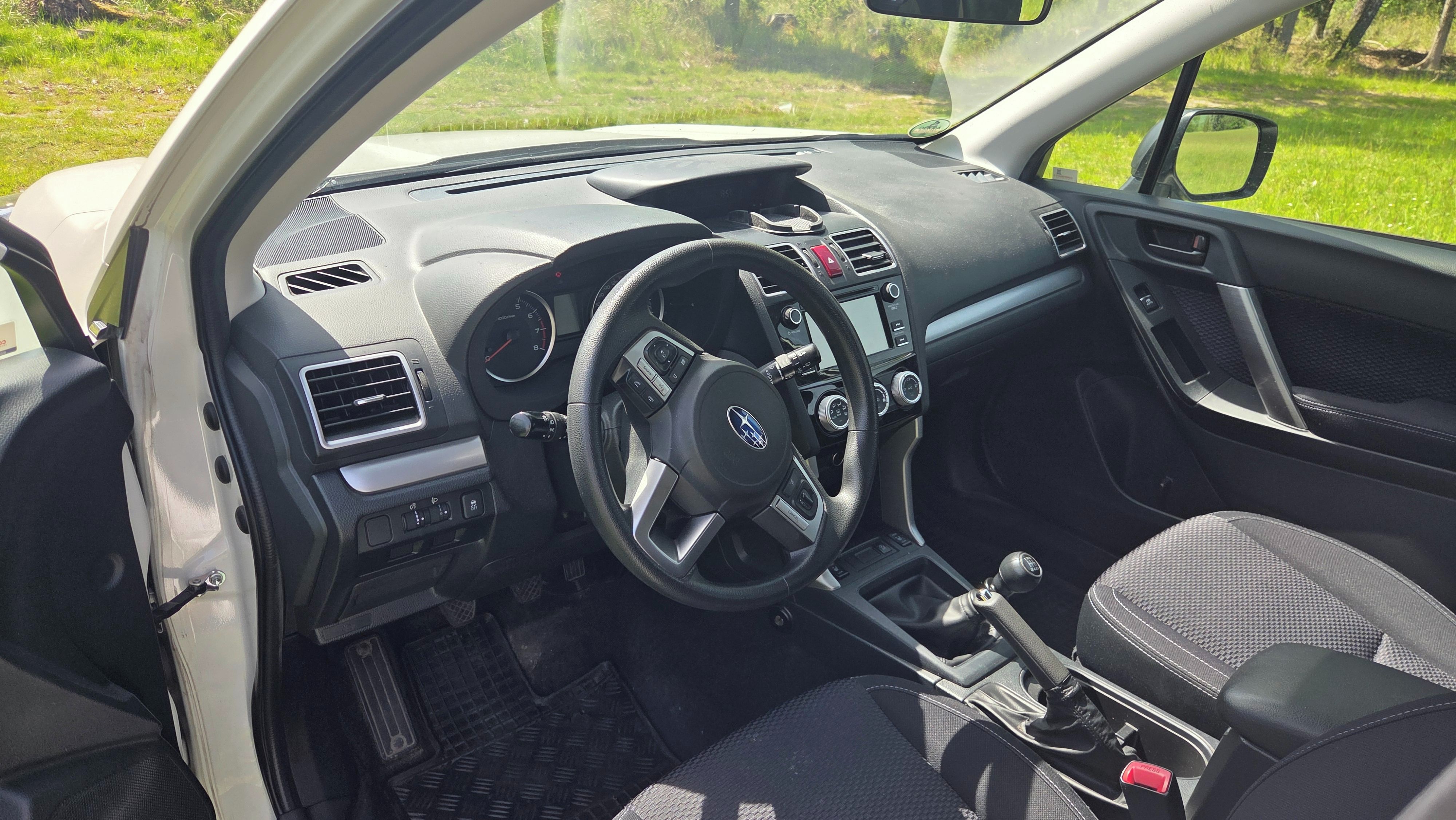 Subaru Forester, 2.0 Active 4x4 manual tažné - fotka 5