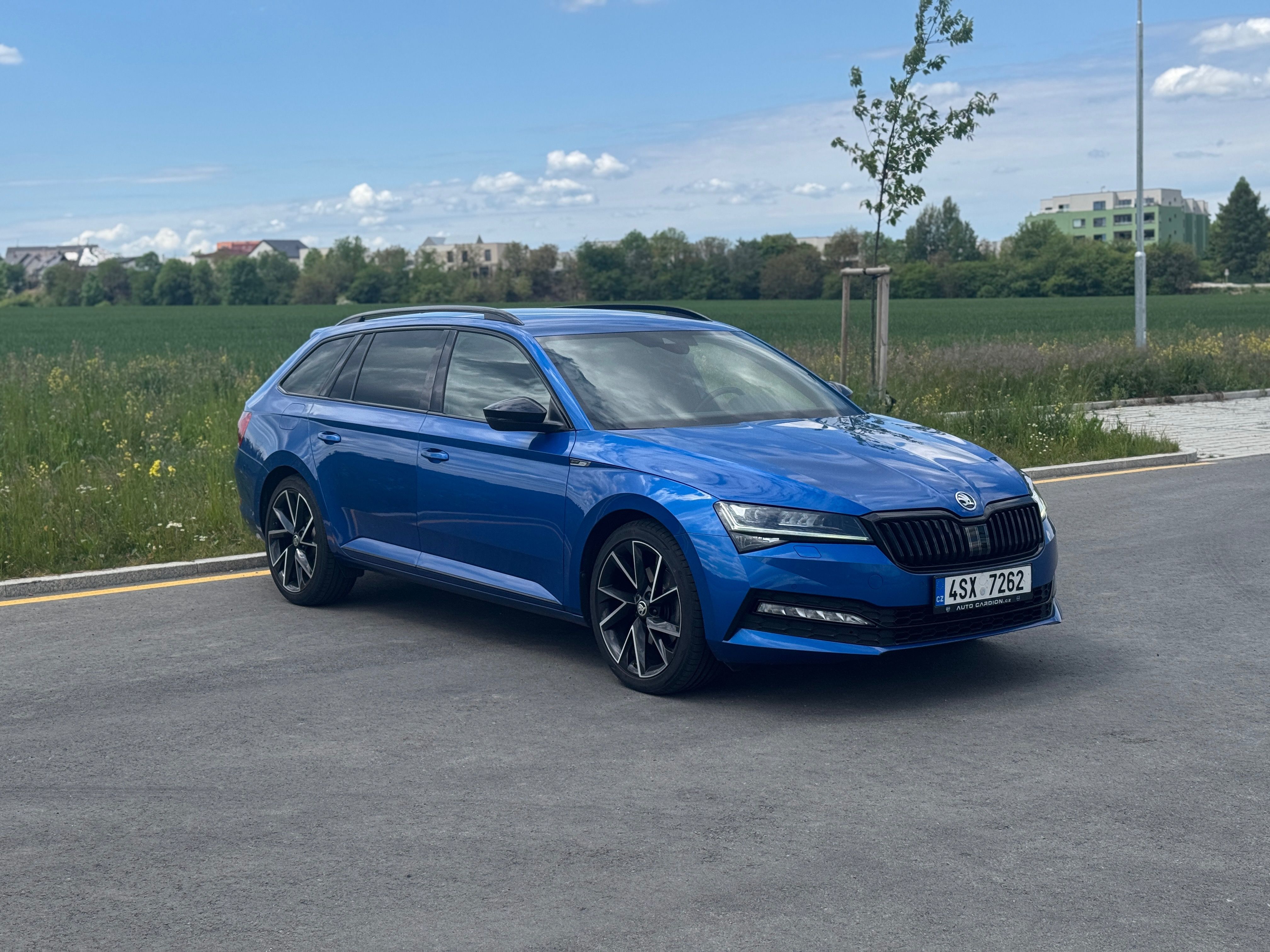 Škoda Superb, 2.0 TDi 147kw SportLine DSG - fotka 4
