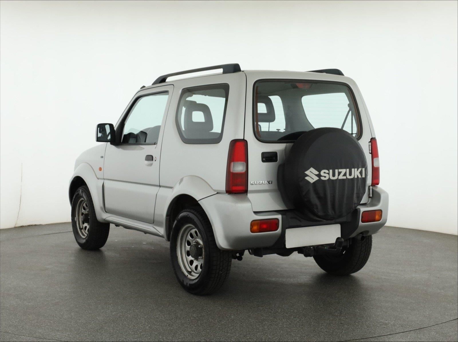 Suzuki Jimny, 1.3 16V, 4X4 - fotka 4