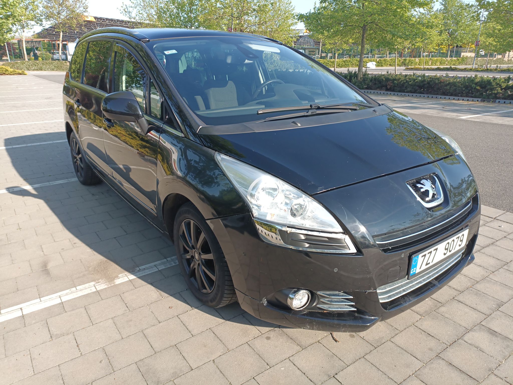 Peugeot 5008, 2.0 HDI AUTOMAT - fotka 2