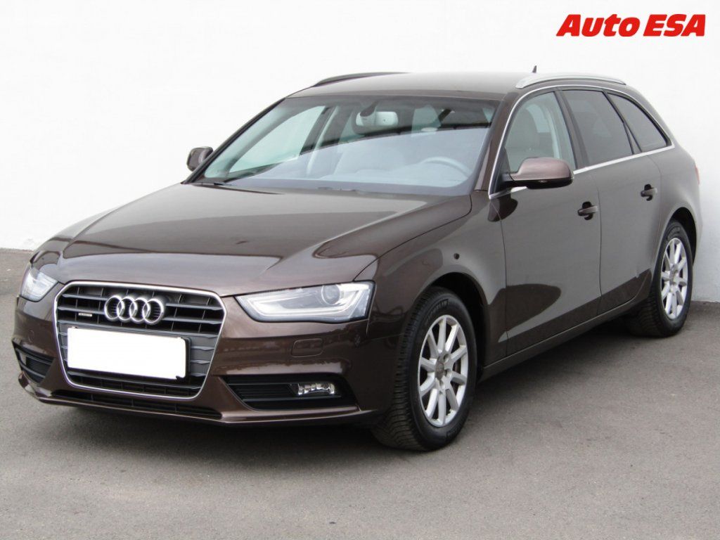 Audi A4, 2.0 TDi quattro,AT - fotka 3