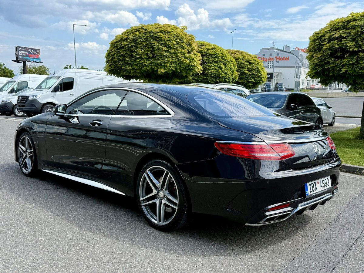 Mercedes-Benz Třídy S, 500 4MATIC kupé - fotka 6