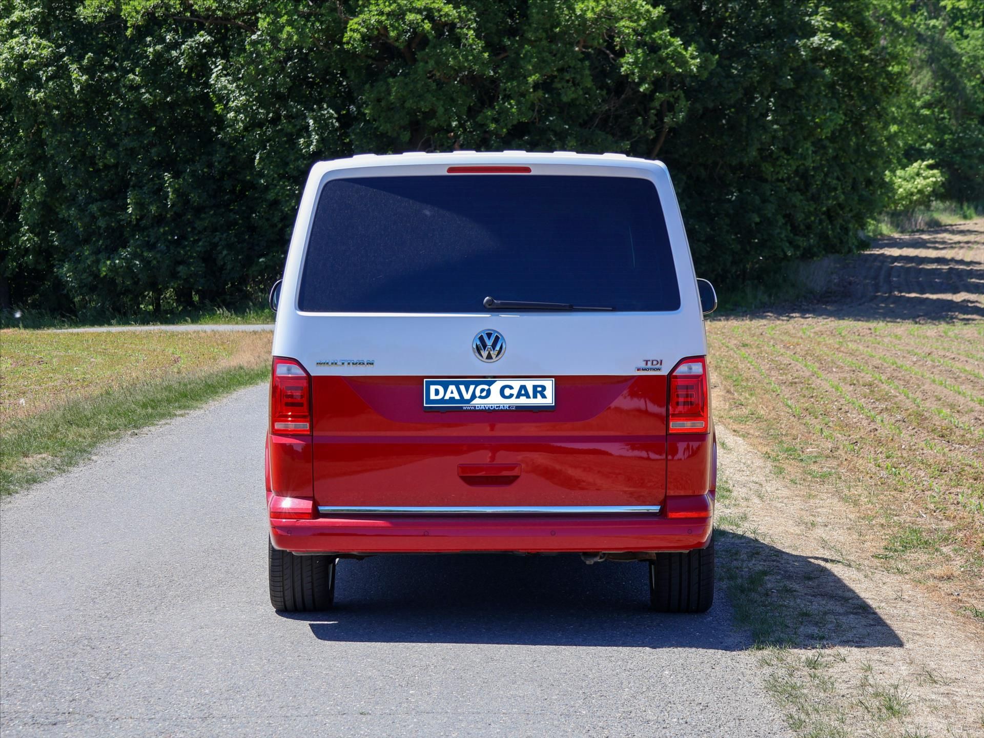 Volkswagen Multivan, 2,0 TDI Generation Six 4motion - fotka 6