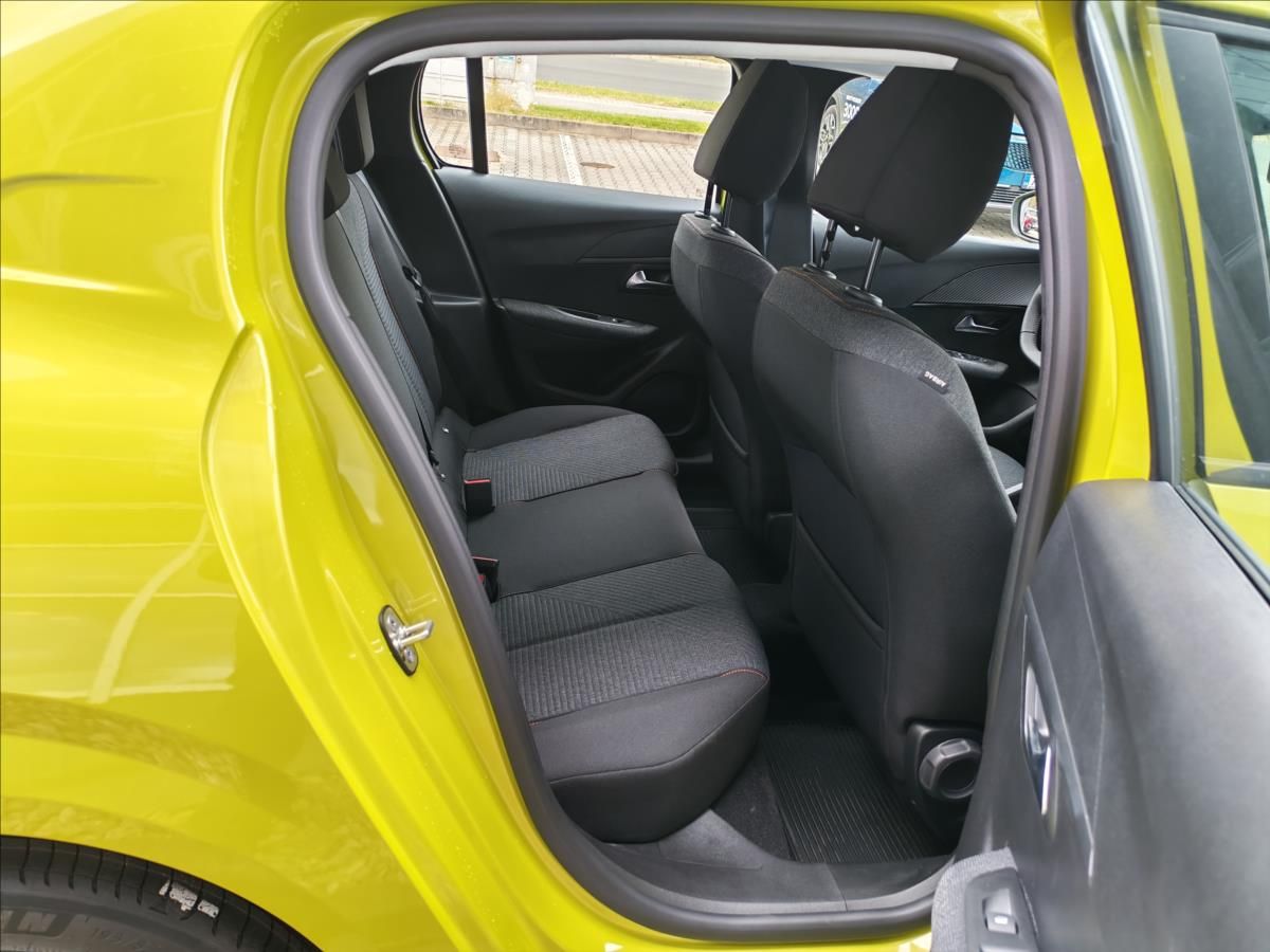Peugeot 208, 1,2 208 Style Hybrid 110 e_DCS - fotka 5