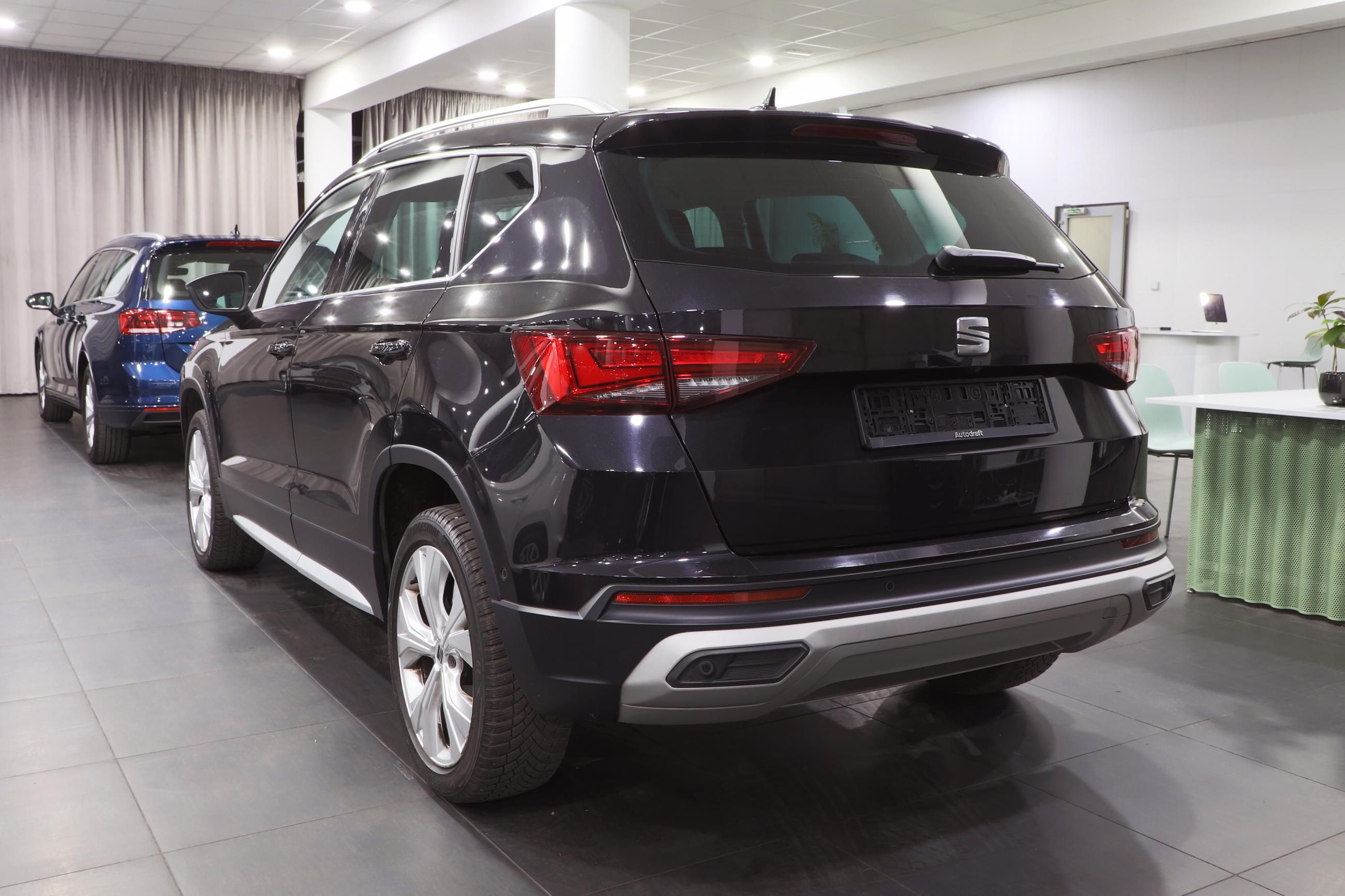 Seat Ateca, 2.0 TDI 110kW DSG / ALU 18'' - fotka 4