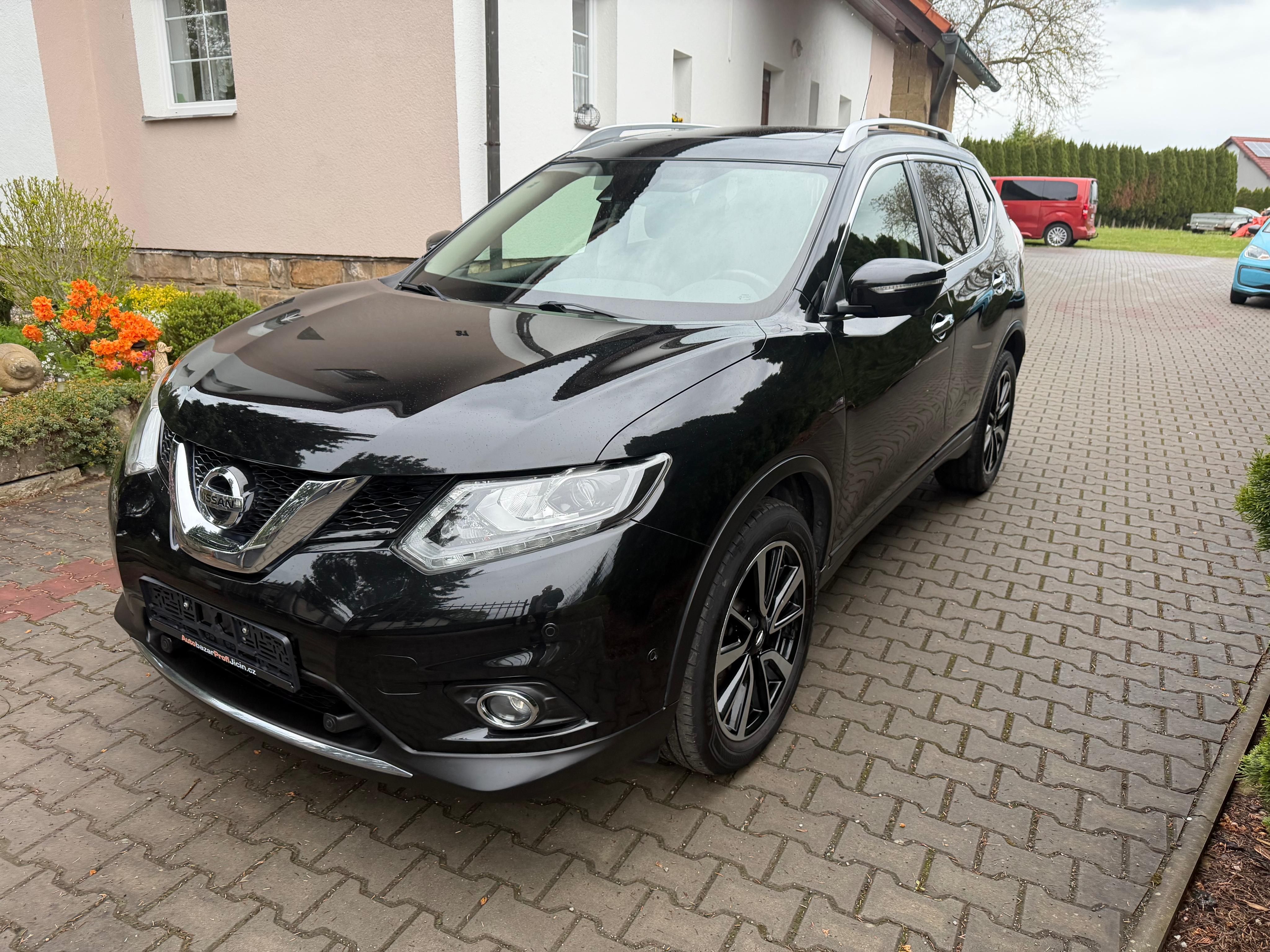 Nissan X-Trail, 2,0DCi/130Kw 4x4 kůže serviska