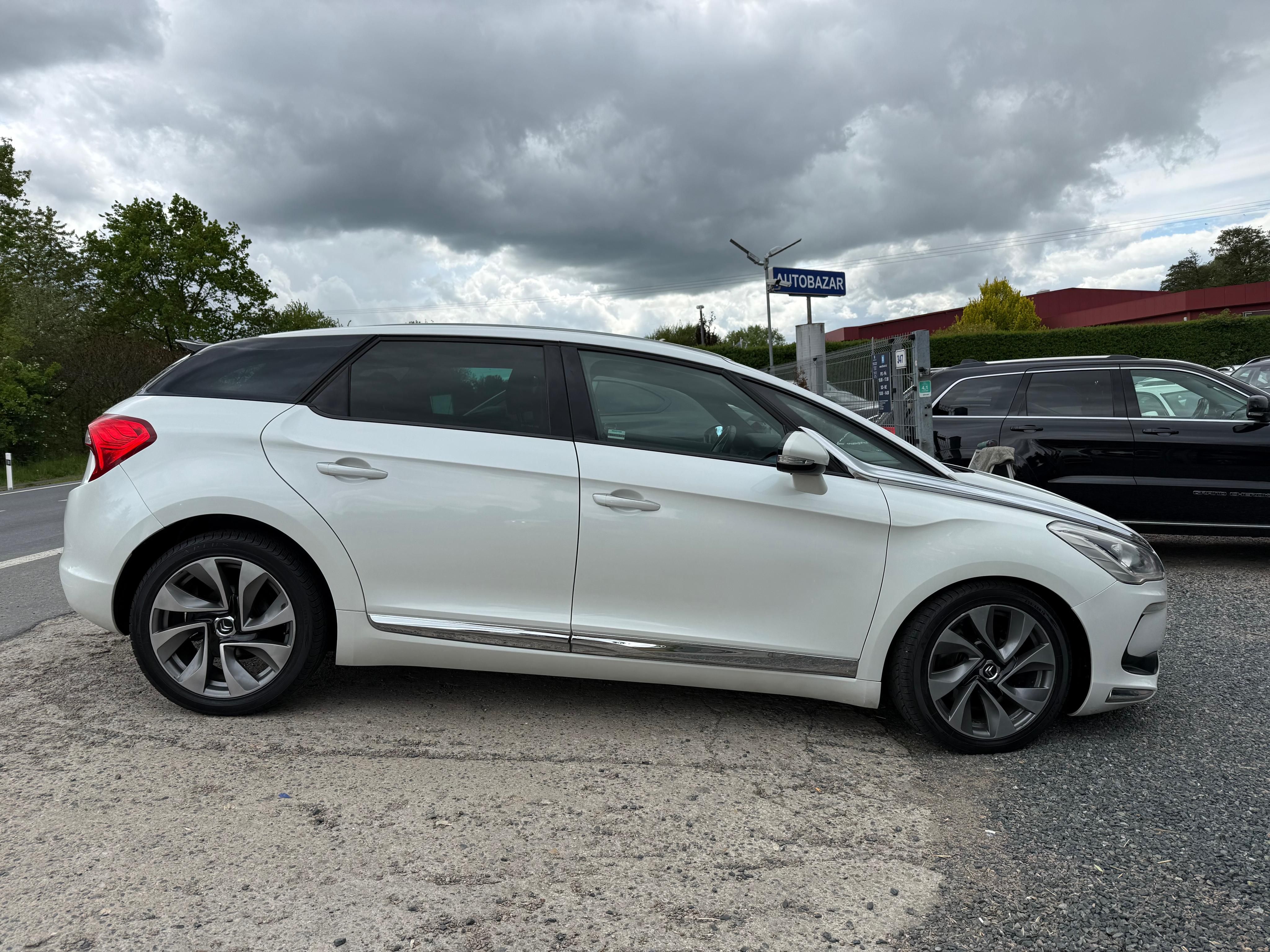 Citroën DS5, 2.0Hdi 120kW AT6 Panorama